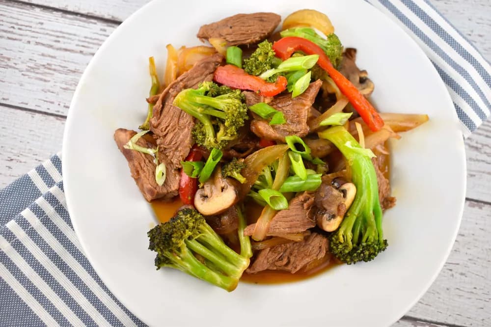 Beef w/ Mix Veg